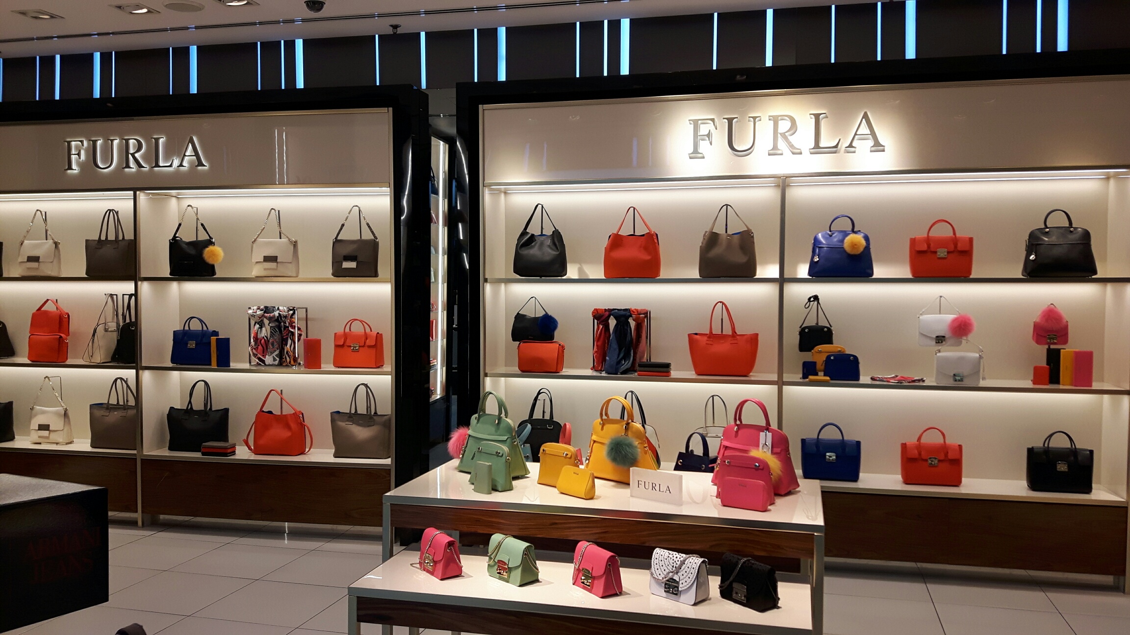 furla shop