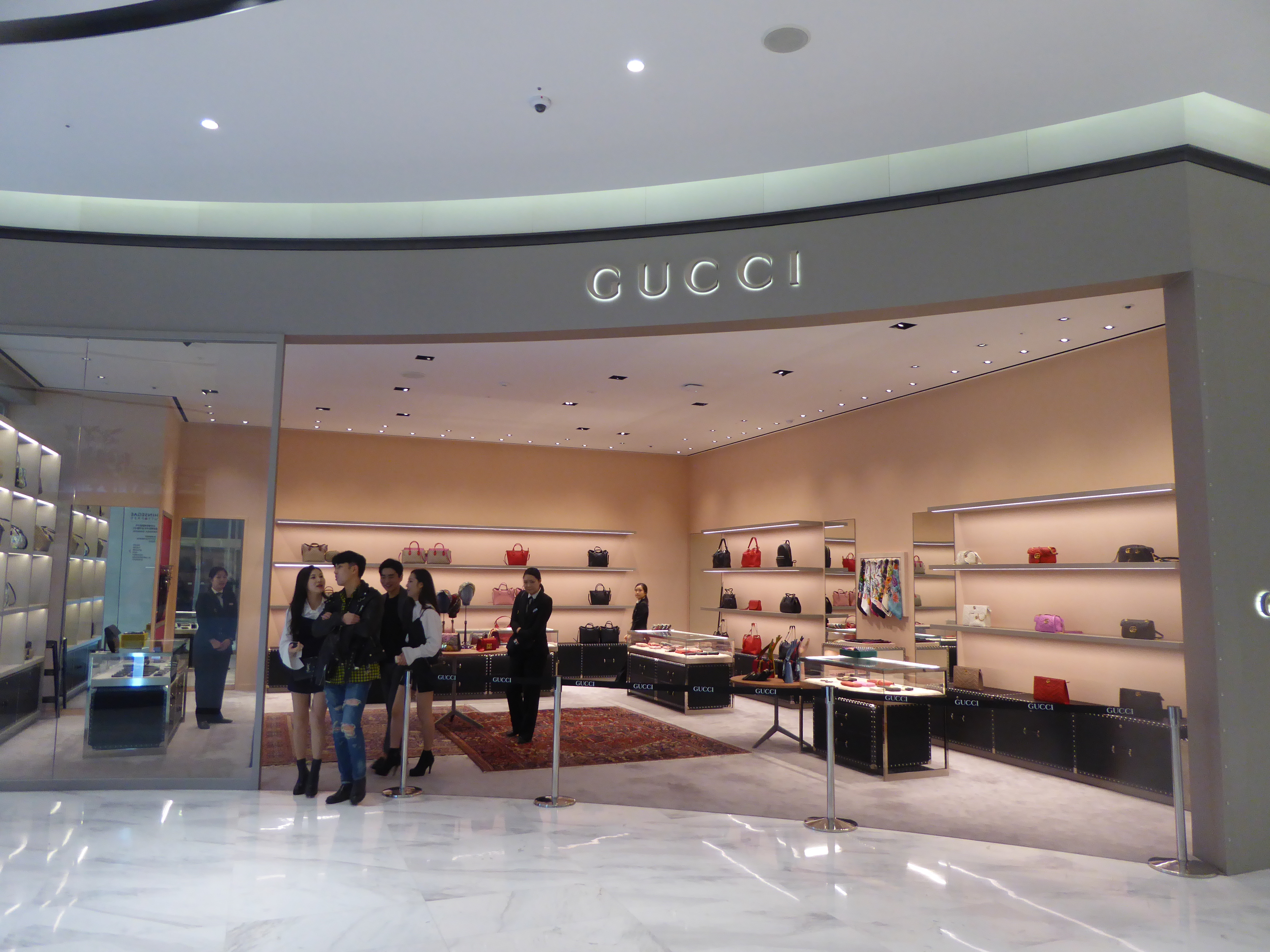 Sydney Airport adds Gucci boutique in another Australian airport first - The Moodie Davitt ...