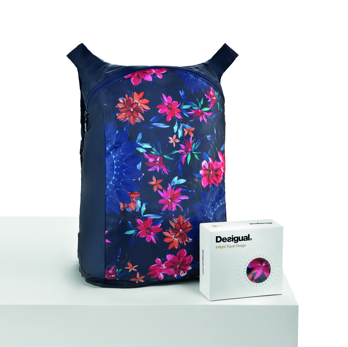 desigual travel bag