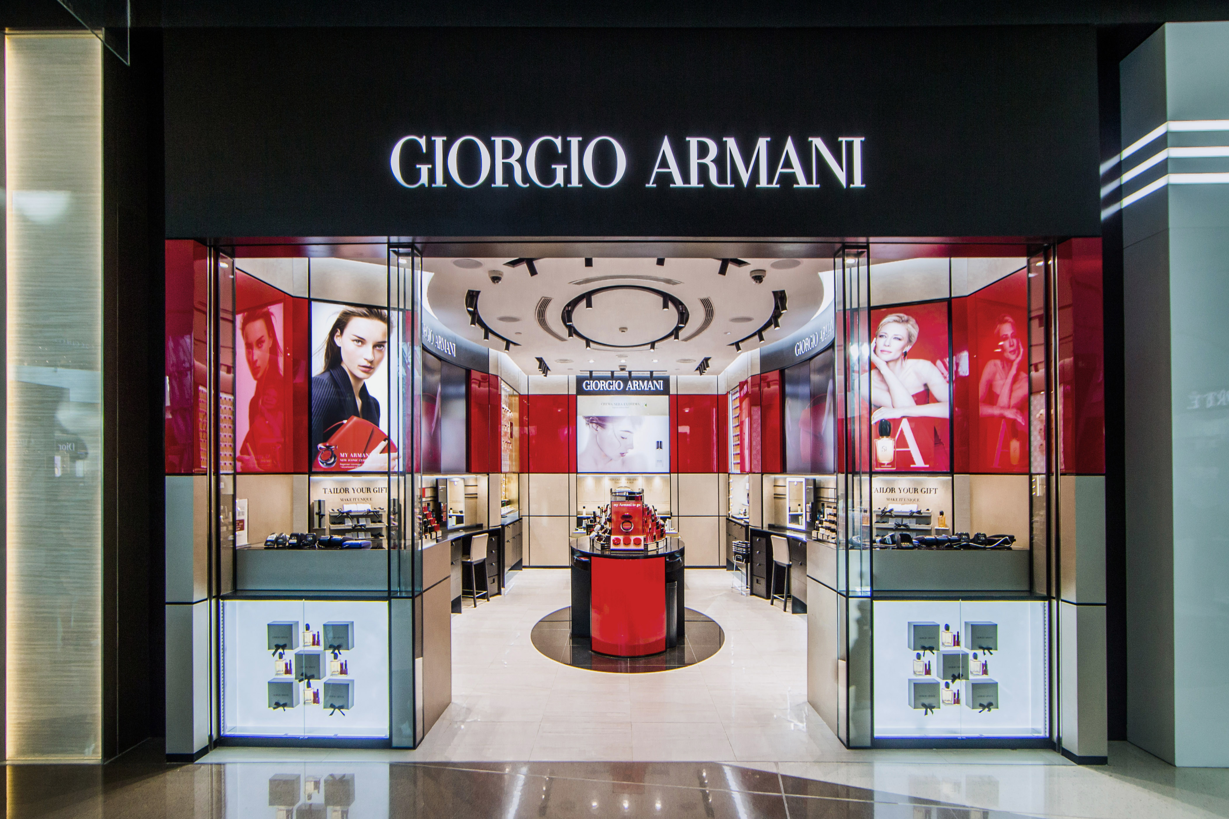 Landschap gek Aanvankelijk Giorgio Armani opens revamped boutique at CDFG's Sanya International Duty  Free Shopping Complex - The Moodie Davitt Report -The Moodie Davitt Report