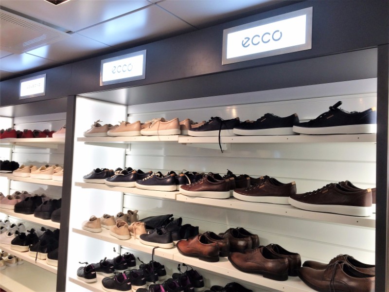 ecco shoes retailers