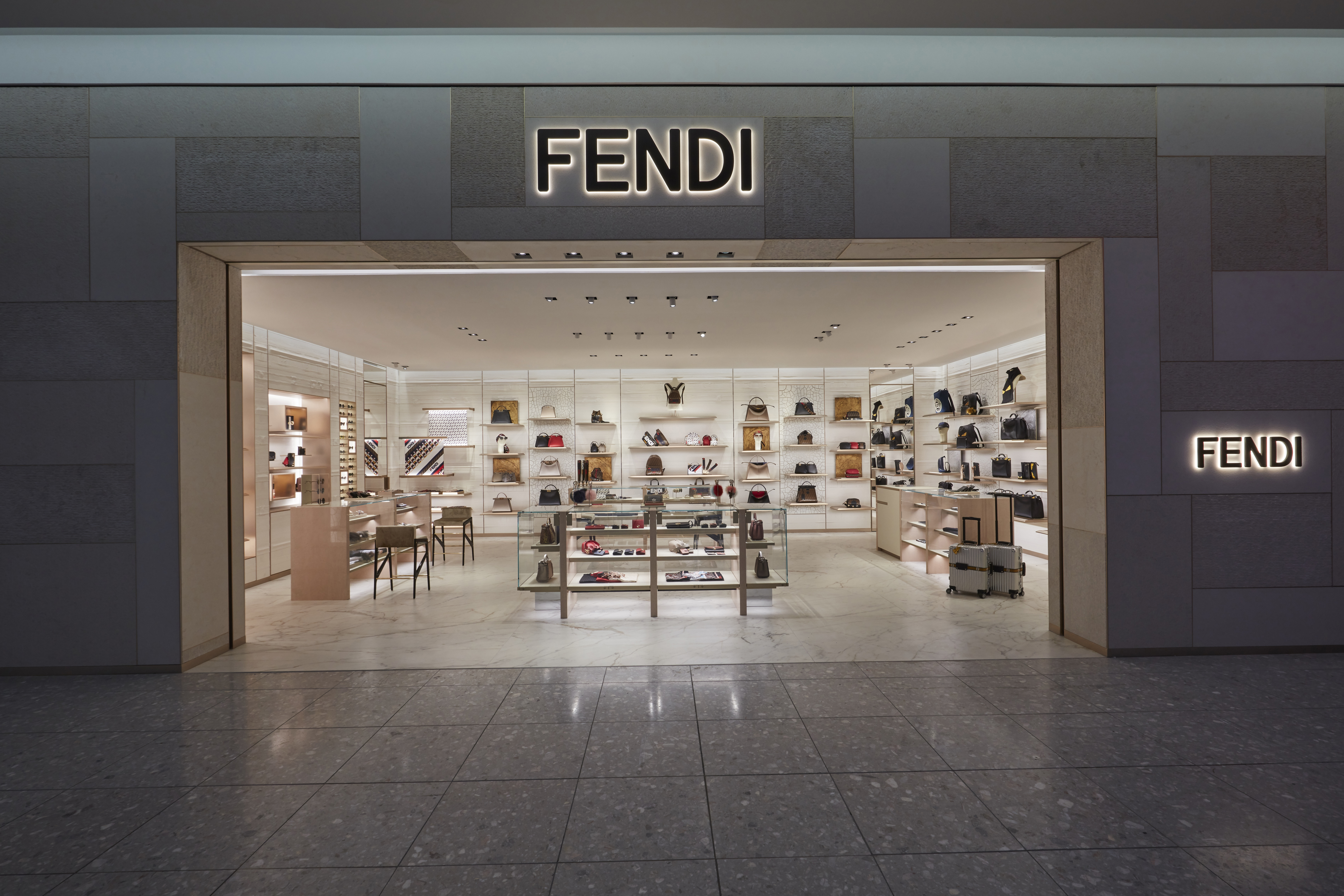 stores that sell fendi