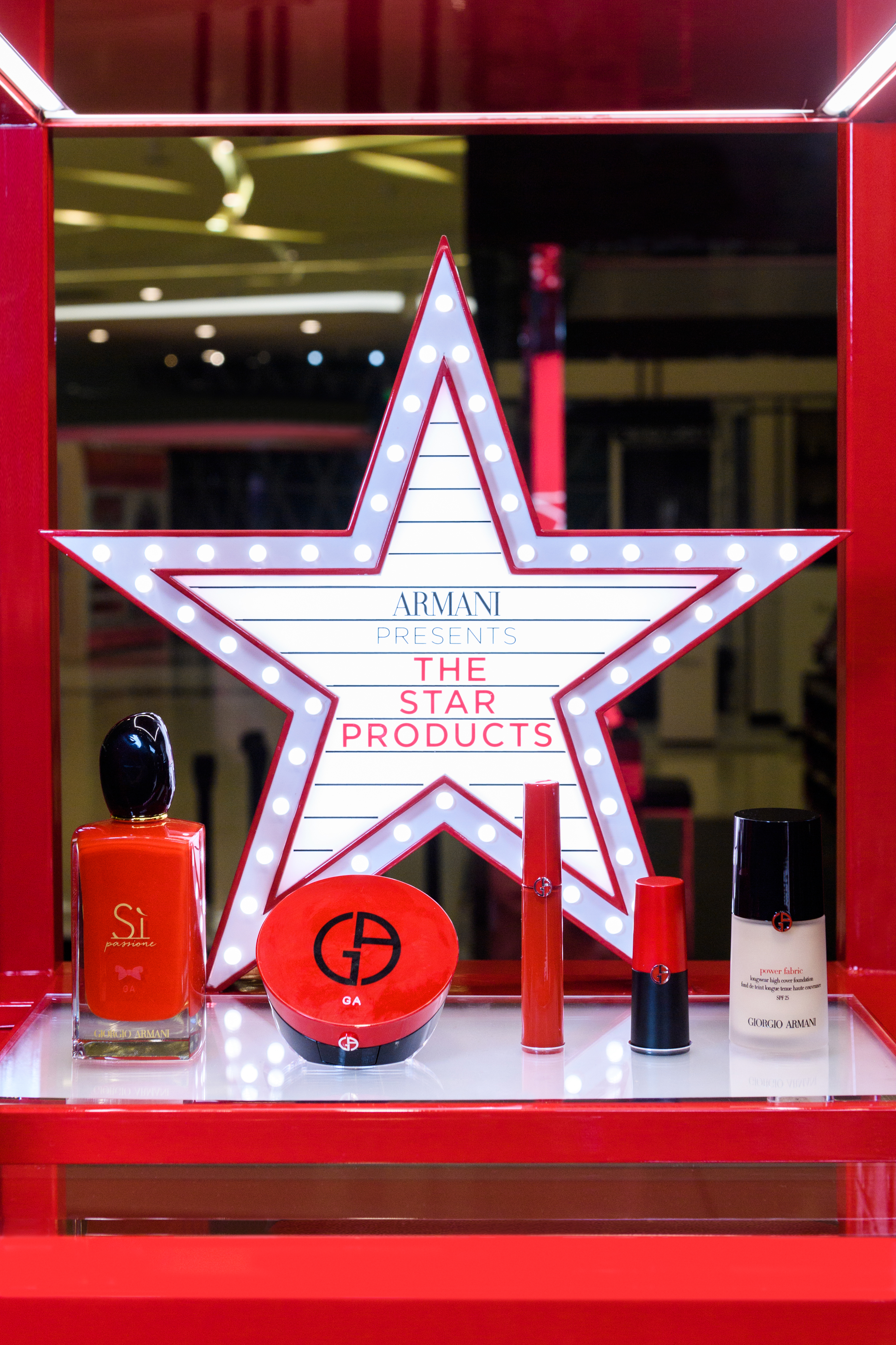 Lights Camera Action L Oreal Travel Retail Brings Red Carpet Experience To Hainan With Armani Box Pop Up The Moodie Davitt Report The Moodie Davitt Report