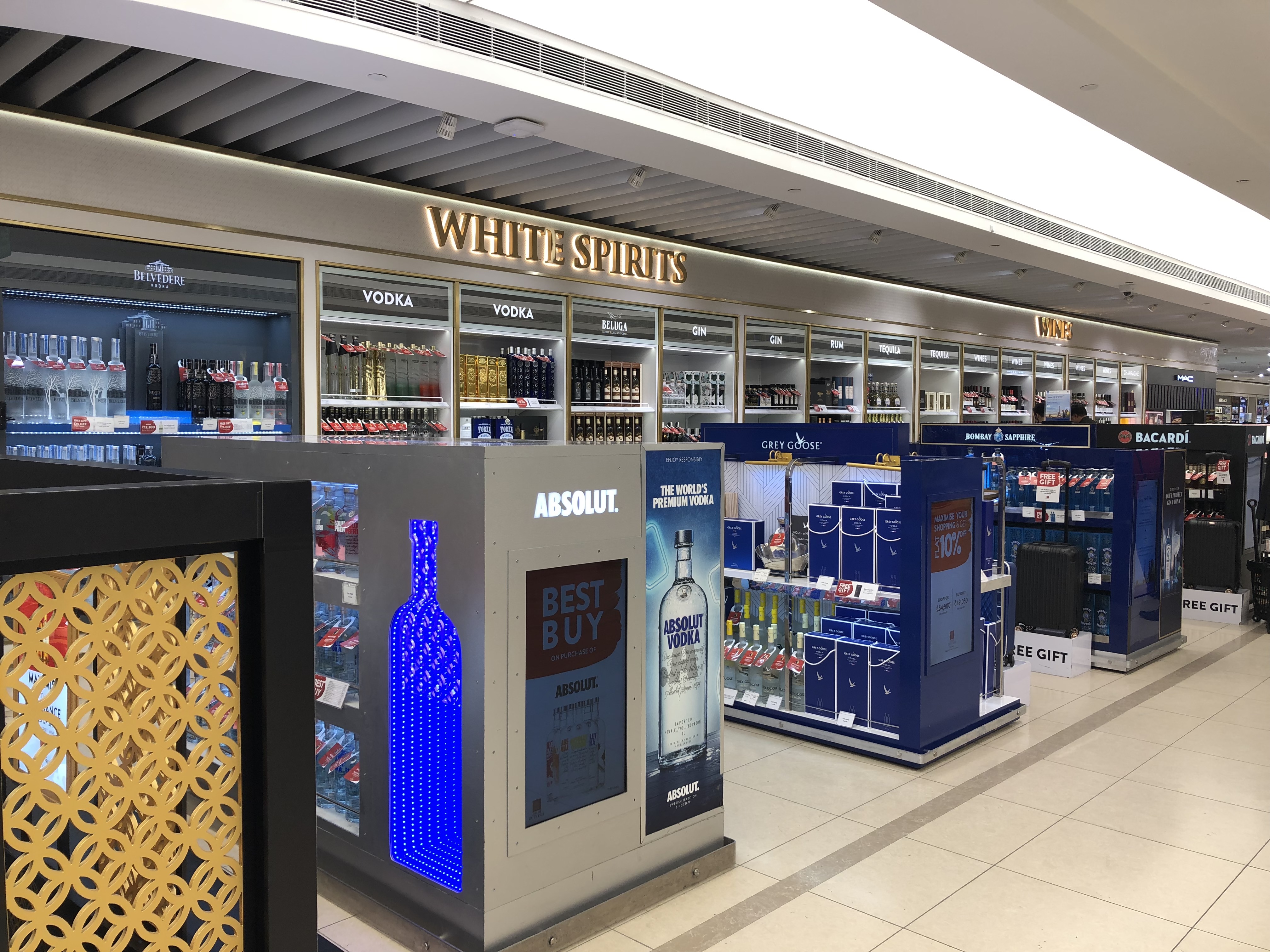 indian customs alcohol allowance