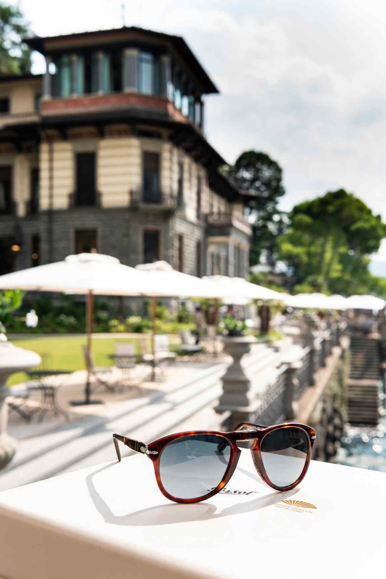 persol sunglasses dubai