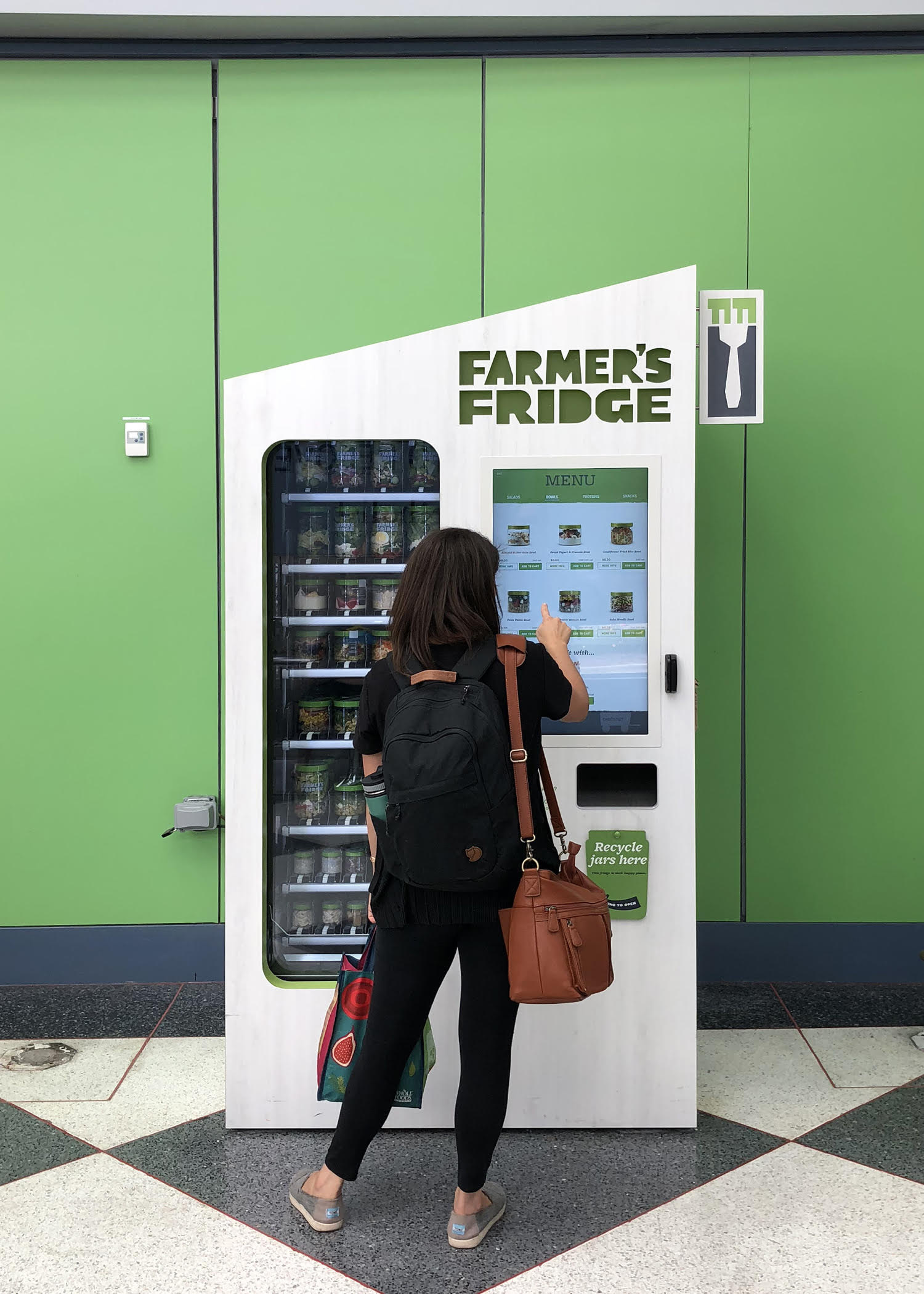 Farmer’s Fridge fresh food vending machine offer set for US airport