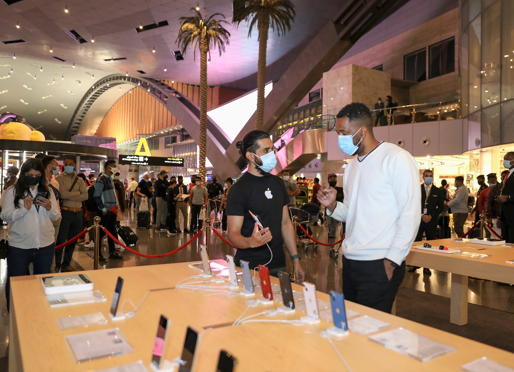 Qatar Duty Free opens Apple Store at Hamad International Airport The Moodie Davitt Report The