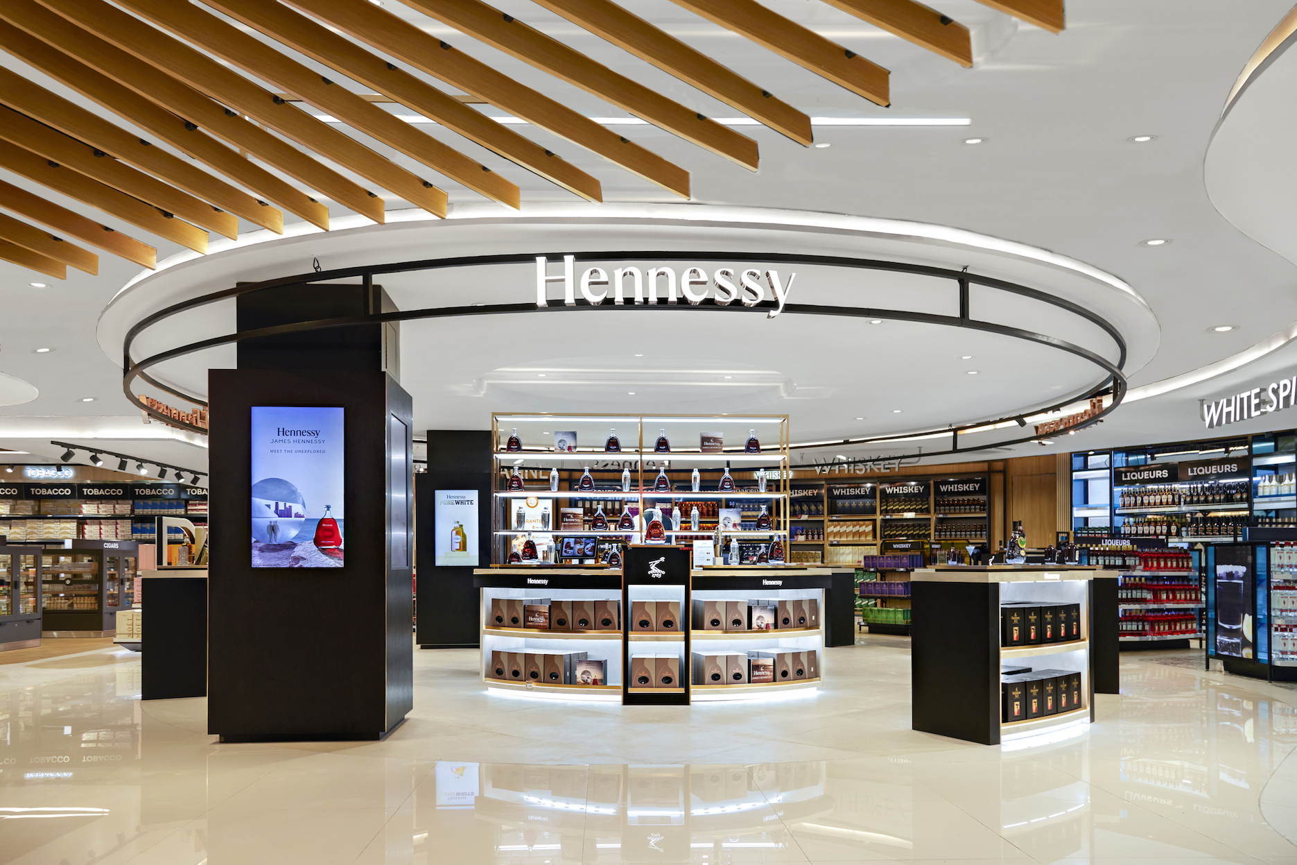 Red-ribbon day as Dufry celebrates opening of new-look store at Jamaica ...